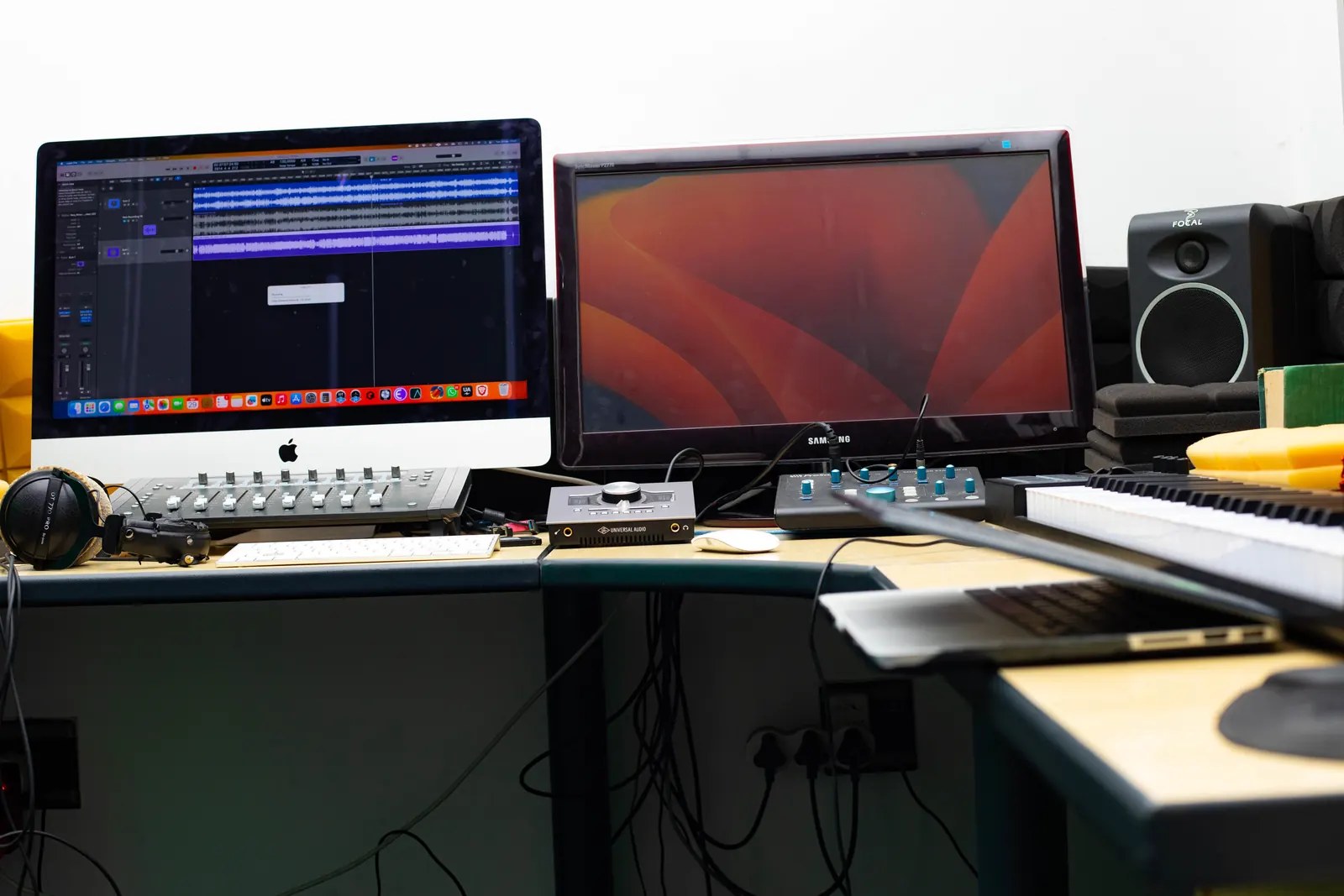 Wide view of the SN7 control room available for studio hire.